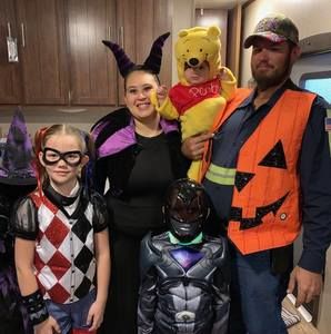 Meet your Posher, Robert